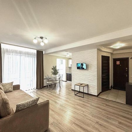 Artal Apartment On Obolonskyi Avenue 16A, 2 Bedroom Киев Экстерьер фото