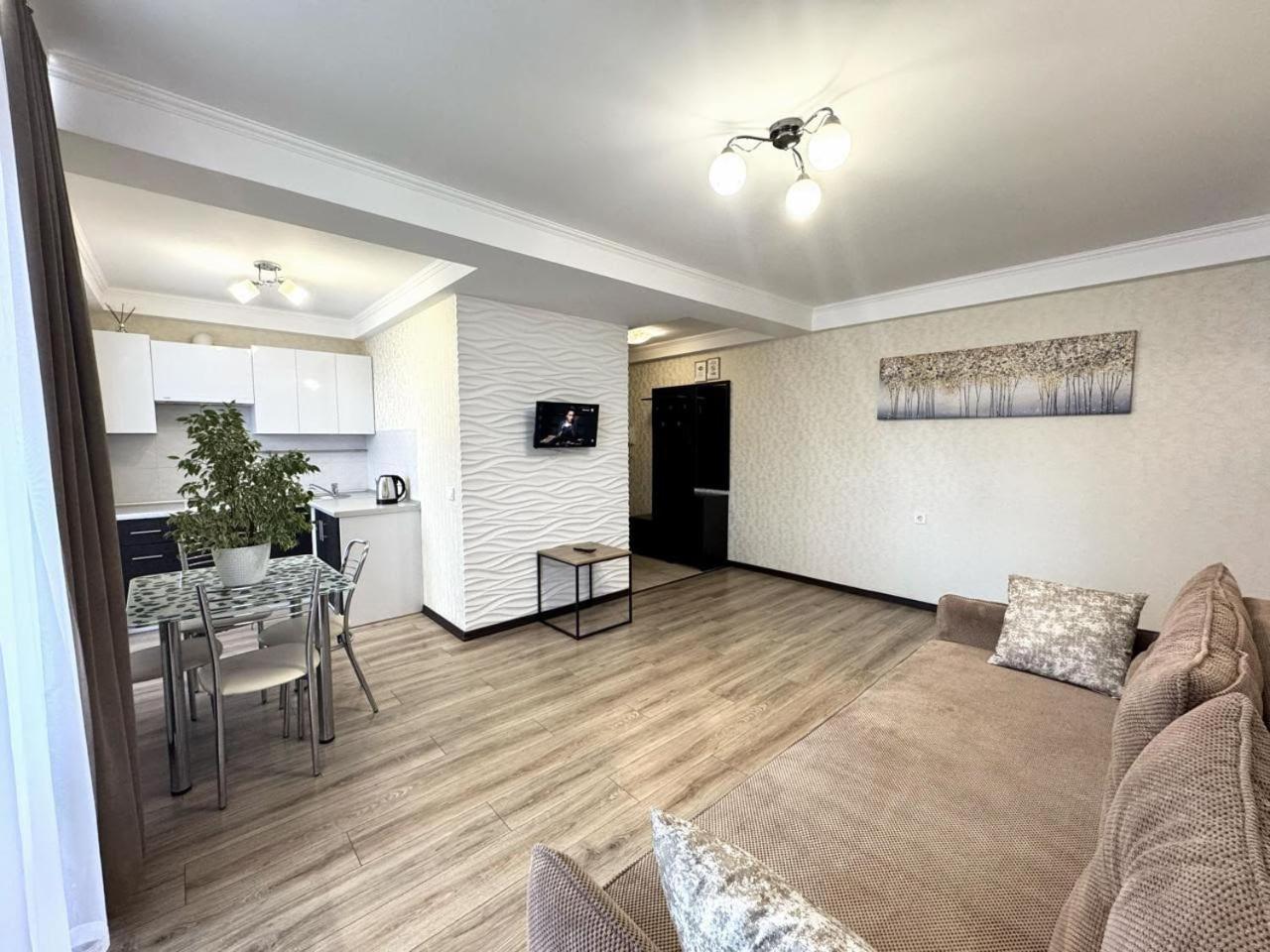 Artal Apartment On Obolonskyi Avenue 16A, 2 Bedroom Киев Экстерьер фото